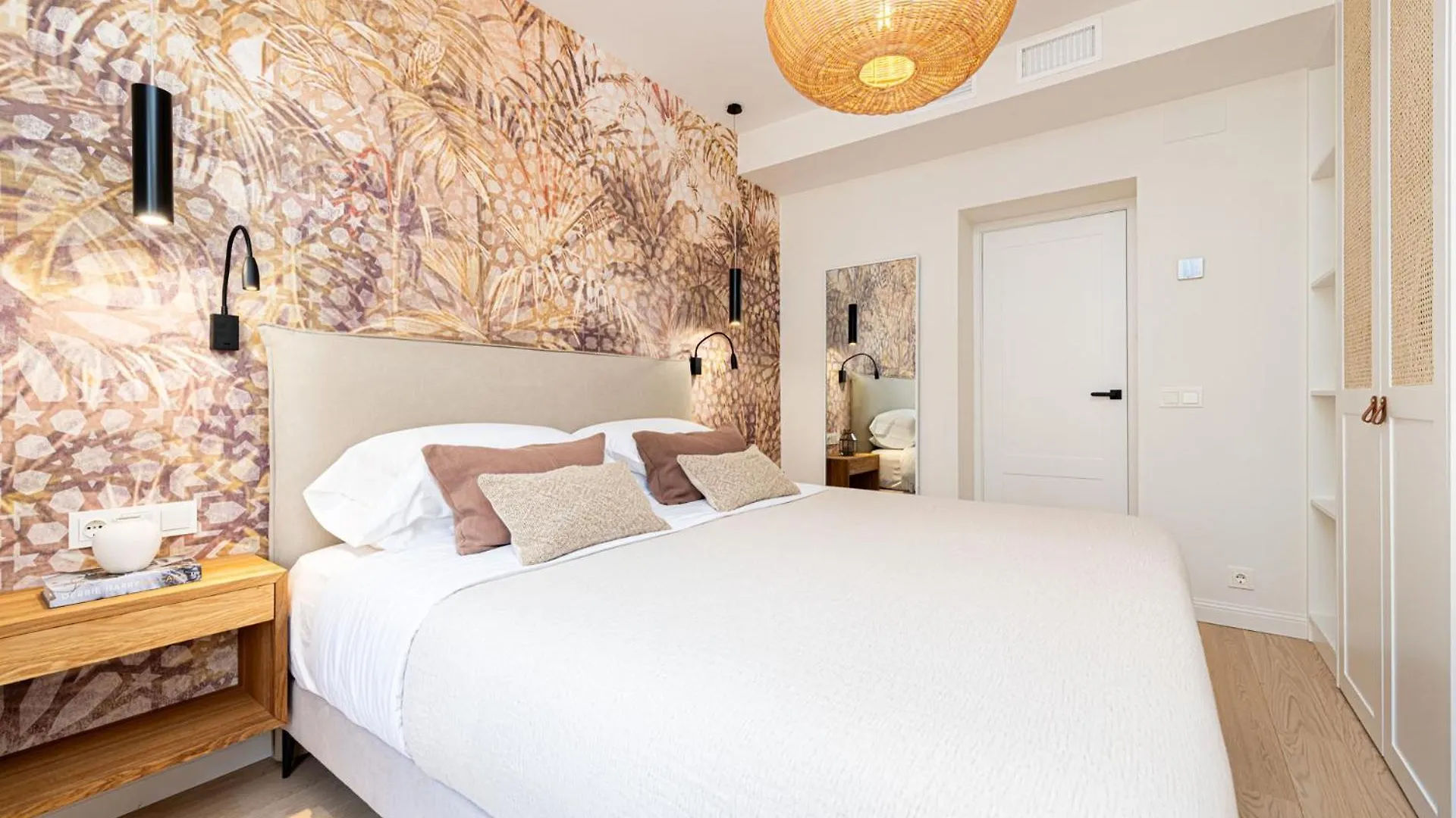 Gutenberg Beach Apartment By Solaga Holiday Homes Malaga Spain
